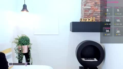 Snapshot of ebbafernandez1_ chatting on February 21, 2:38 pm online show from February 21, 2:38 pm