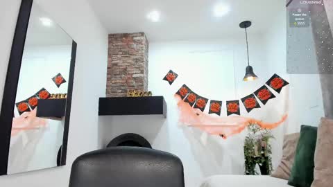 Snapshot of ebbafernandez1_ chatting on October 31, 12:17 pm online show from October 31, 12:17 pm