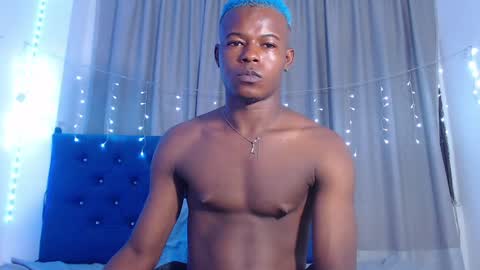 Snapshot of ebonny_stallion chatting on December 6, 9:54 am Chris Palaz online show from December 6, 9:54 am