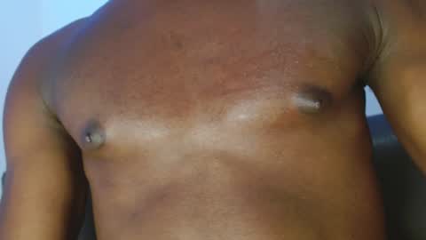 Snapshot of ebonny_stallion chatting on December 21, 8:28 am Chris Palaz online show from December 21, 8:28 am