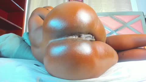 Snapshot of ebonnygoddess2 chatting on March 11, 7:03 pm 2 online show from March 11, 7:03 pm