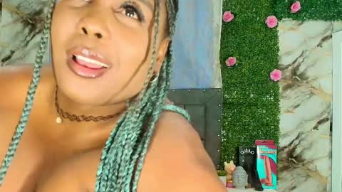 Snapshot of ebony544505 chatting on November 27, 3:30 am ANGIE online show from November 27, 3:30 am