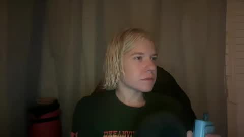 americnbarbie online show from October 3, 1:46 am