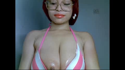Snapshot of ebony_badgurl chatting on April 6, 8:15 am Ebony badgurl online show from April 6, 8:15 am