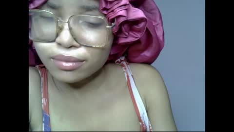 Snapshot of ebony_badgurl chatting on April 24, 6:32 pm Ebony badgurl online show from April 24, 6:32 pm