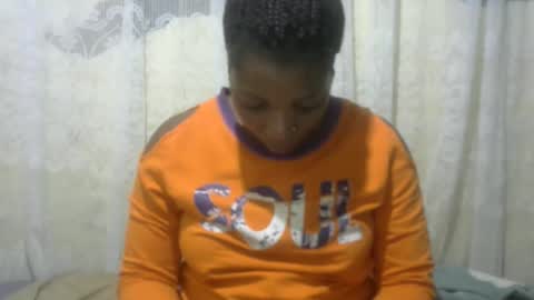 ebony_candy1998 online show from May 16, 7:12 pm