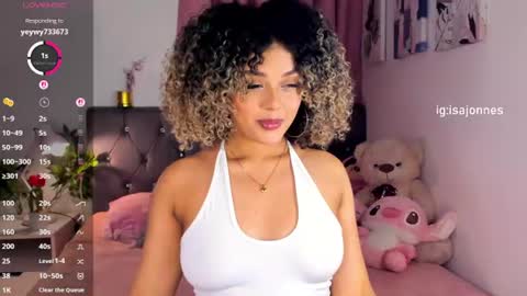 Snapshot of ebony_curly2 chatting on August 7, 8:44 pm isa online show from August 7, 8:44 pm