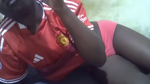 Snapshot of ebony_flower4 chatting on October 19, 3:40 am ebony_flower4 online show from October 19, 3:40 am