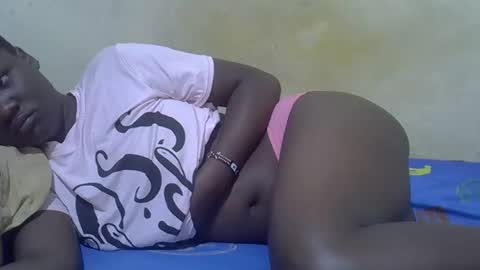 ebony_flower4 online show from November 18, 3:23 am