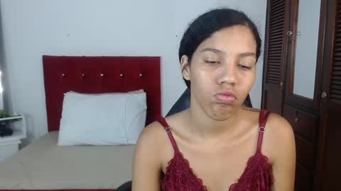 Snapshot of ebony_foxxx chatting on March 31, 3:19 am ebony_foxxx online show from March 31, 3:19 am