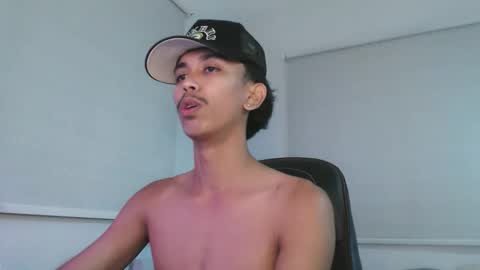 ebony_fuckboy online show from November 9, 5:44 pm