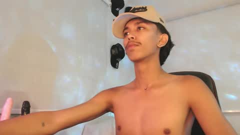 ebony_fuckboy online show from November 24, 5:34 pm