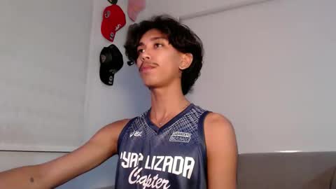 ebony_fuckboy online show from January 6, 6:55 pm