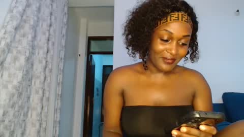 ebony online show from May 3, 9:54 pm