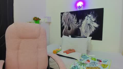 ebony_katterin online show from December 26, 7:27 pm