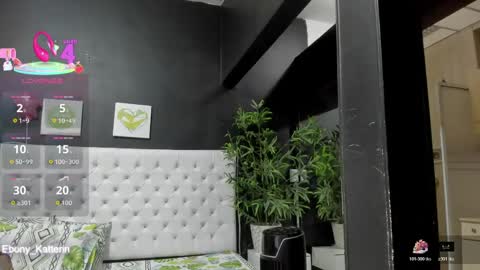 ebony_katterin online show from May 12, 10:56 am