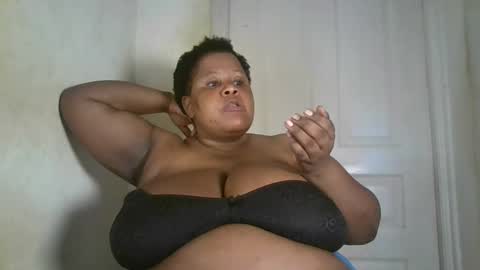 ebony_magixs online show from October 2, 7:37 am