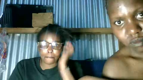 Snapshot of ebony_maya1986 chatting on September 28, 4:12 pm Tish online show from September 28, 4:12 pm