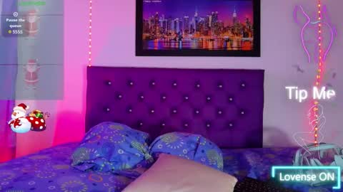 LINA  online show from December 15, 7:18 pm