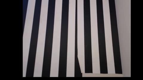 Snapshot of ebony_petitequeen chatting on November 6, 12:44 am Ella online show from November 6, 12:44 am