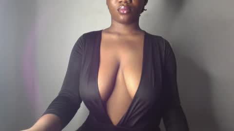 delilah online show from February 23, 5:01 am