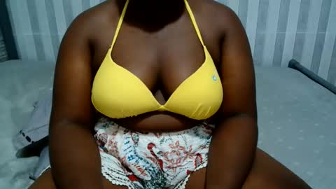 Snapshot of ebony_sabrina chatting on March 17, 10:18 am Sabrina online show from March 17, 10:18 am