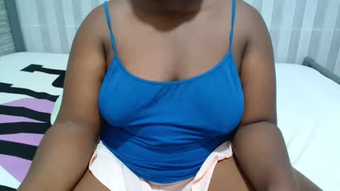 Snapshot of ebony_sabrina chatting on March 29, 1:49 am Sabrina online show from March 29, 1:49 am