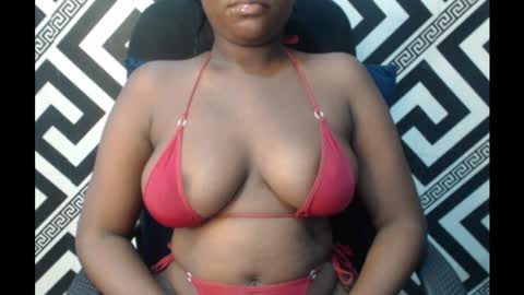Snapshot of ebony_sexy_queen chatting on March 9, 9:02 am Racheal online show from March 9, 9:02 am