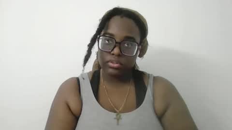 Snapshot of ebonybigtitqueen0 chatting on September 16, 4:02 am ebonybigtitqueen0 online show from September 16, 4:02 am