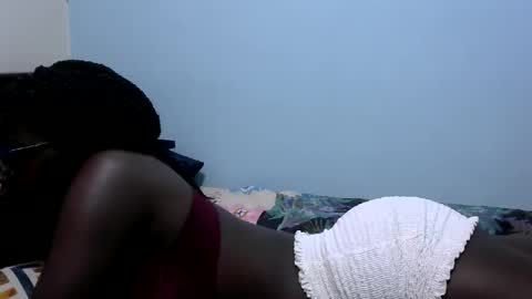 ebonybloom01 online show from November 13, 12:26 pm