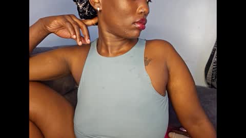 Snapshot of ebonycandymelani chatting on October 7, 12:30 am Ebony Melanie online show from October 7, 12:30 am