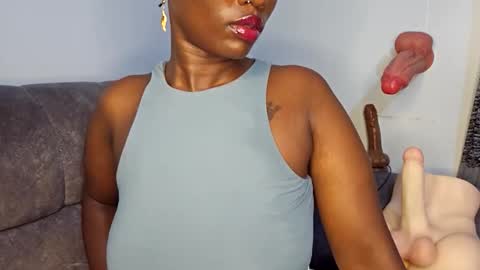 Ebony Melanie online show from January 13, 11:54 pm