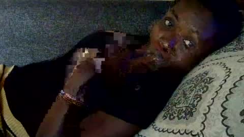 Snapshot of ebonychery chatting on July 9, 9:13 am ebonychery online show from July 9, 9:13 am