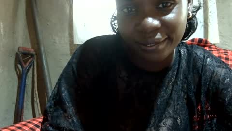 Snapshot of ebonychery chatting on August 2, 11:08 am ebonychery online show from August 2, 11:08 am