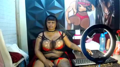Snapshot of ebonyfancyfacexxx chatting on April 29, 5:30 pm ebonyfancyfacexxx online show from April 29, 5:30 pm