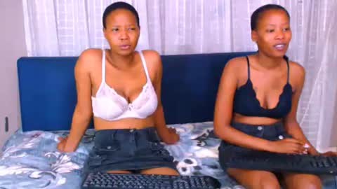 Snapshot of ebonyfirexx chatting on September 11, 5:51 am Life online show from September 11, 5:51 am