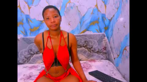 Snapshot of ebonyfirexx chatting on October 1, 6:41 am Life online show from October 1, 6:41 am