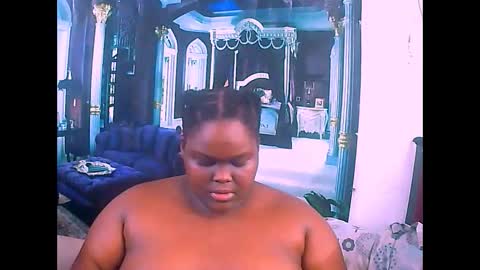 ebonyhotbuns4u2luv online show from February 1, 7:05 am