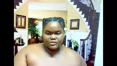 ebonyhotbuns4u2luv online show from February 4, 12:44 pm