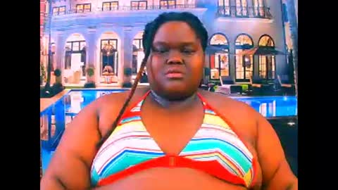 ebonyhotbuns4u2luv online show from May 6, 6:52 am
