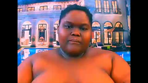 ebonyhotbuns4u2luv online show from May 13, 6:55 am