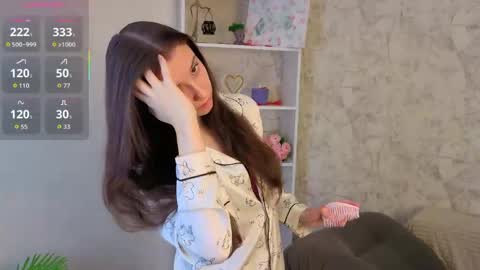 Milly online show from April 3, 3:15 am