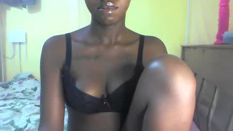 Ebonymuse2 online show from March 5, 12:12 pm