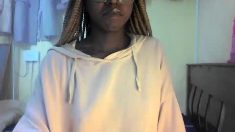 Ebonymuse2 online show from April 27, 8:51 pm