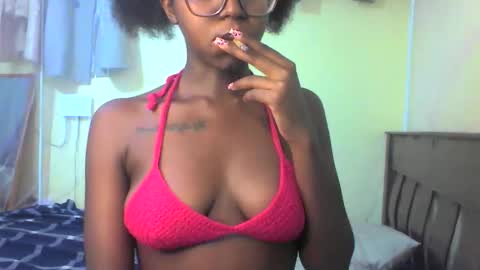 Ebonymuse2 online show from May 7, 5:07 pm