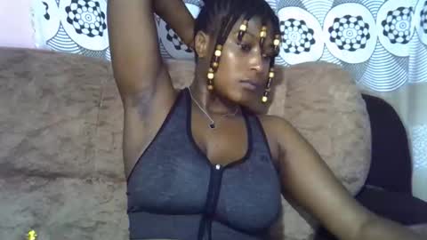 pretty online show from May 16, 10:36 am