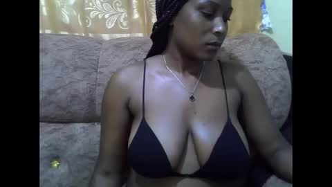 pretty online show from June 9, 10:32 pm