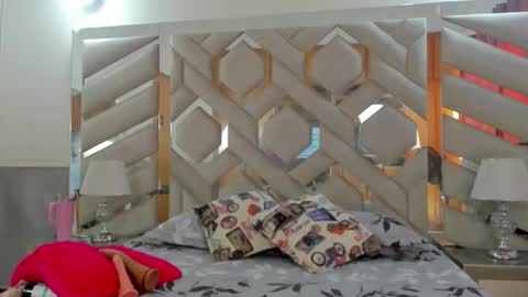 ebonysquirtcol online show from December 13, 8:58 pm