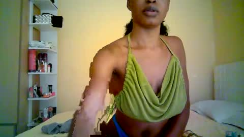 ebonytanqueen online show from June 16, 10:56 pm