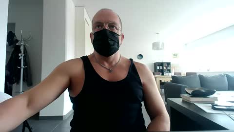 Echo online show from October 17, 12:08 pm